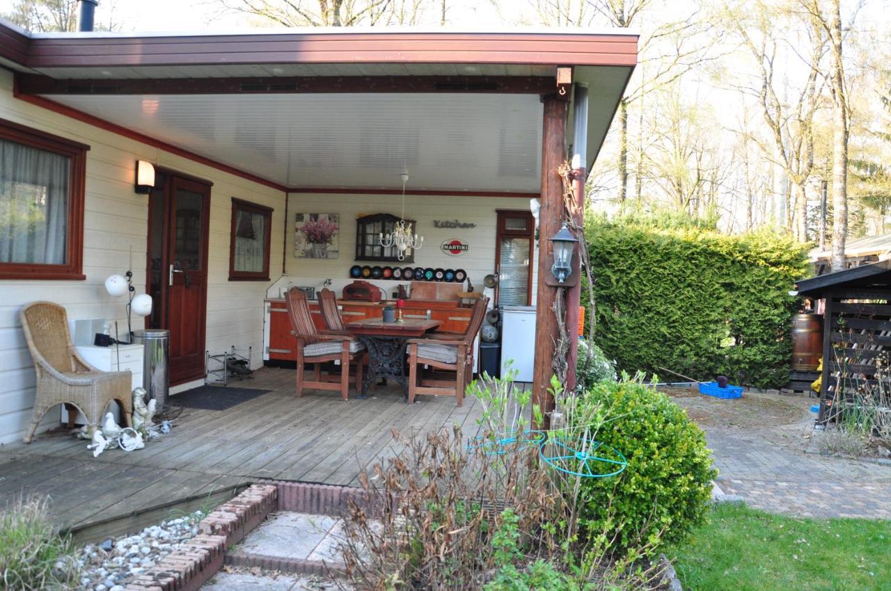 הוילה Diessen Sfeervol, Ruim En Luxe Chalet In Bosrijke Omgeving מראה חיצוני תמונה